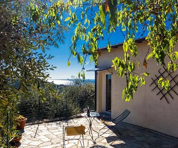 Le Navi In Cielo 펜션 임페리아